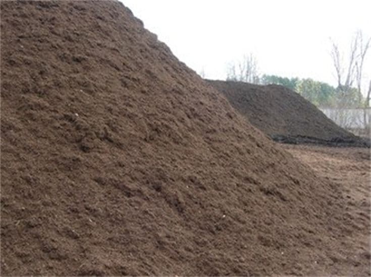 Hardwood Mulch from Monticello Mulch in Palmyra, VA