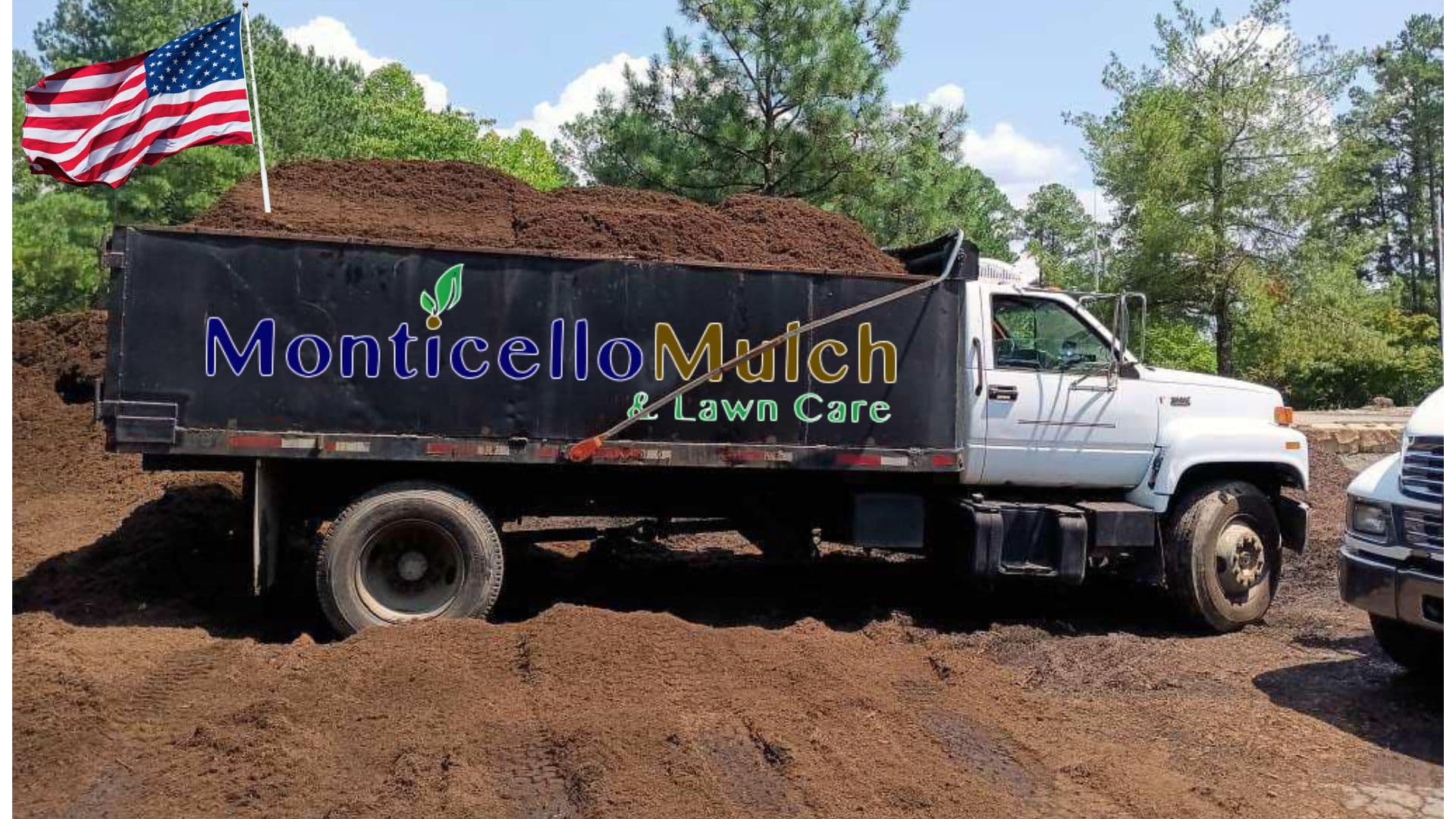 Monticello Mulch delivery truck loaded for a Central Virginia mulch delivery
